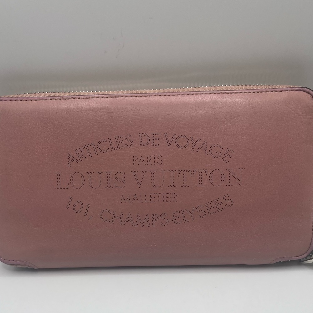 Louis Vuitton Articles De Voyage Zippy Wallet